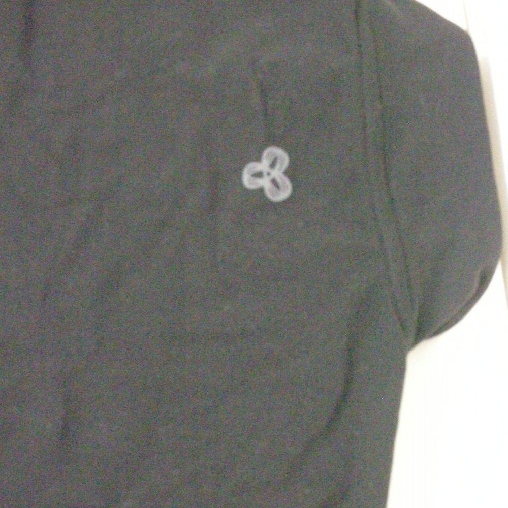 TNAction by Aritzia Black Cropped Zip Up Active Jacket Size Small Athleisure - Picture 5 of 5